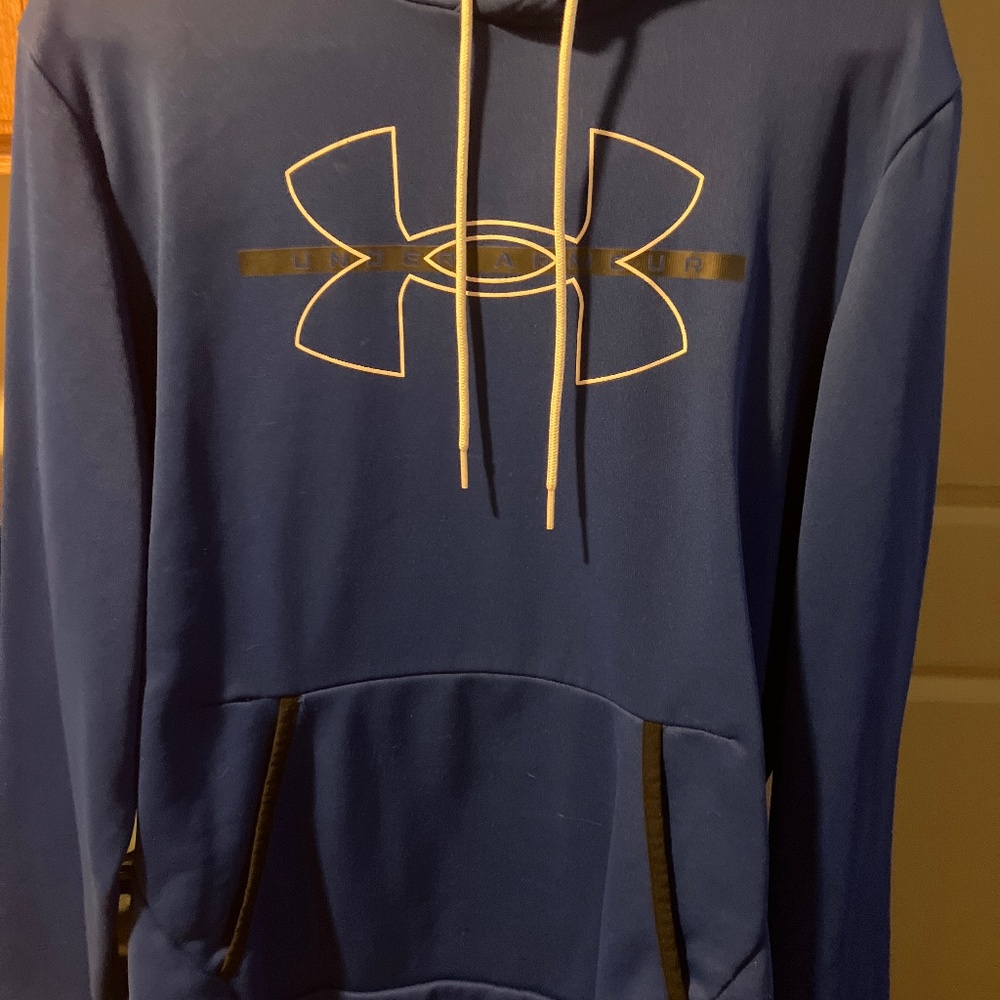 Under Armor Men’s Blue Medium Hoodie